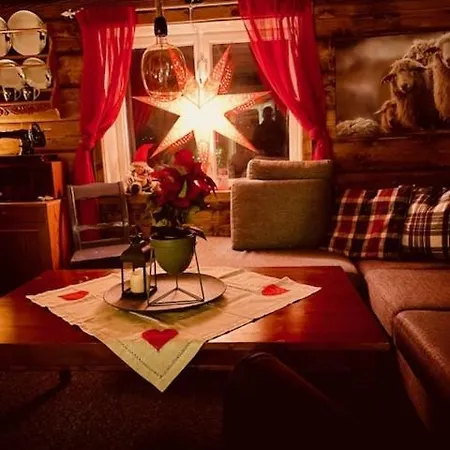 Rauvassgarden, Romslig, 5 Sov, Kjokken, Wifi * Raudvatnet