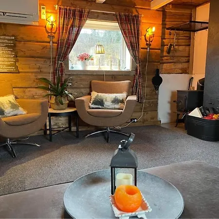 Rauvassgarden, Romslig, 5 Sov, Kjokken, Wifi *