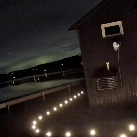 Rauvassgarden, Romslig, 5 Sov, Kjokken, Wifi Villa